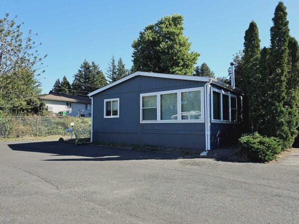 Photo 1 of 2 of home located at 2106 SE Stark St Gresham, OR 97030