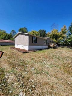 Photo 1 of 16 of home located at 66 Honey Bear Ln Louisa, KY 41230