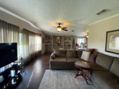 Photo 4 of 10 of home located at 160 Arianna Way Auburndale, FL 33823