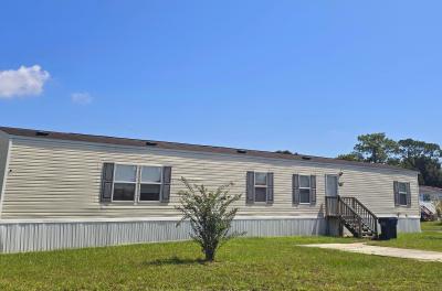 Mobile Home at 2687 Endurance Way Jacksonville, FL 32250