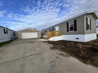 Mobile Home at 208 Lynnwood Dr Lot Lyn-208 West Des Moines, IA 50265