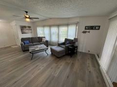 Photo 3 of 8 of home located at 16 Marina Dr Winter Haven, FL 33881