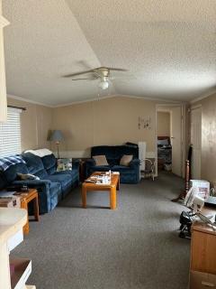 Photo 2 of 9 of home located at 43266 Bonaparte Ave #124 Sterling Heights, MI 48314