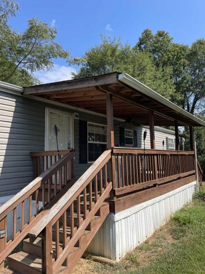 Mobile Home at 3000 Clarks Bridge Rd, Lot 33 Gainesville, GA 30501