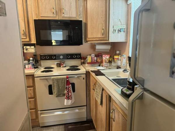 1990 Cavco Manufactured Home