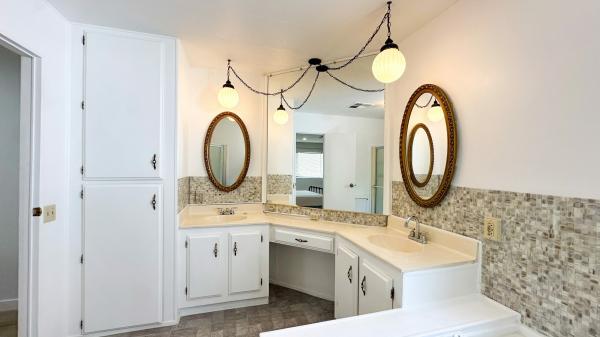 1976 Villa Santana  Mobile Home