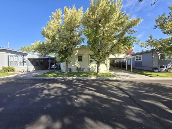 1991 Fleetwood Sandalwood Manufactured Home