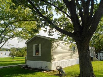 Mobile Home at 242 East St. Caledonia, OH 43314