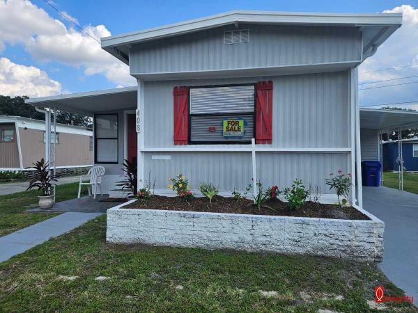 Photo 1 of 2 of home located at 408 Calamondin St Lakeland, FL 33803