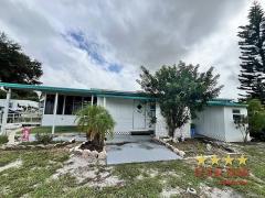 Photo 1 of 19 of home located at 10 Las Palmas Dr Edgewater, FL 32132