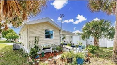 Photo 3 of 22 of home located at 489 Fairway Dr Melbourne Beach, FL 32951