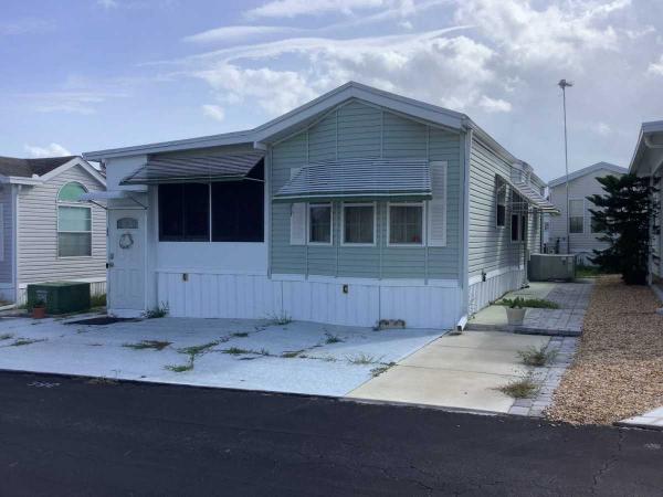 2002 CUTLASS Manufactured Home