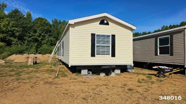 2011 CHAMPION Mobile Home For Sale