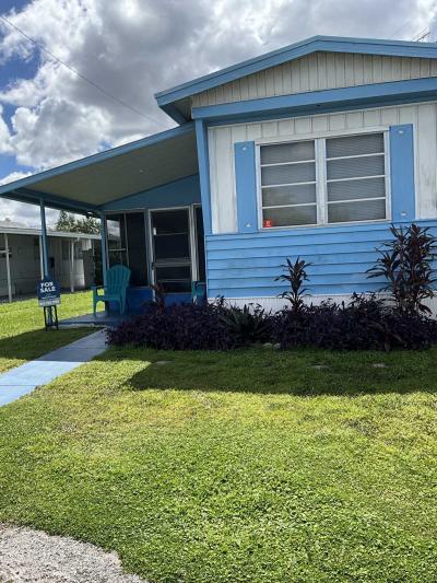 Mobile Home at 6904 Cortez Rd W #245 Bradenton, FL 34210