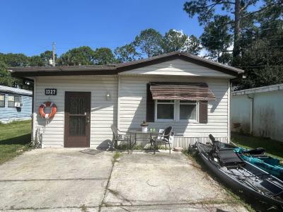 Mobile Home at 1327 Starlight Circle Eustis, FL 32726