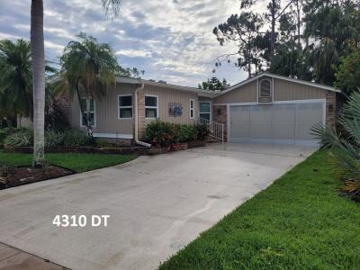 Mobile Home at 4310 Via Los Angeles North Fort Myers, FL 33903