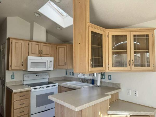 2005 Cavco Manufactured Home