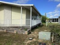 2004 Homes of Merit A1764_4 Mobile Home