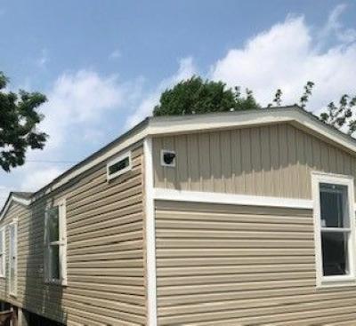 Mobile Home at 13700 Judson Rd  #14 San Antonio, TX 78233