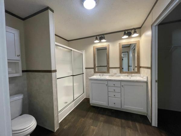 2021 Clayton Homes Inc American Made Mobile Home