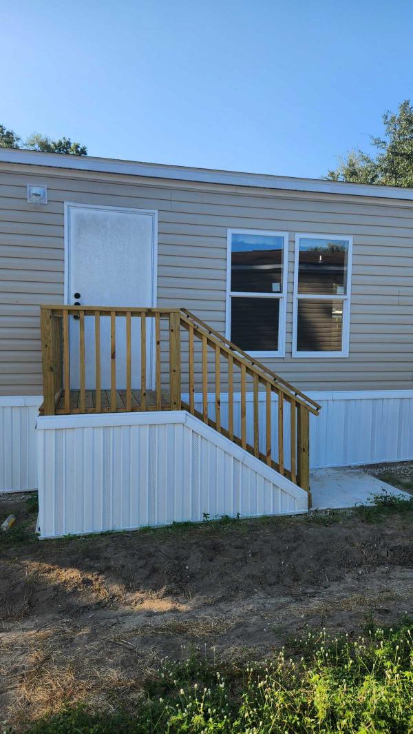 2023 Live Oak Homes Yellow Jacket Manufactured Home