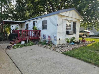 Mobile Home at 1610 E. Robinson St. Knoxville, IA 50138