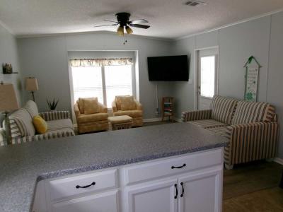 Photo 5 of 21 of home located at 701 Aqui Esta Dr #77 Punta Gorda, FL 33950