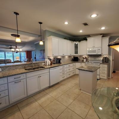 Photo 3 of 15 of home located at 3929 Dockers Dr Ruskin, FL 33570