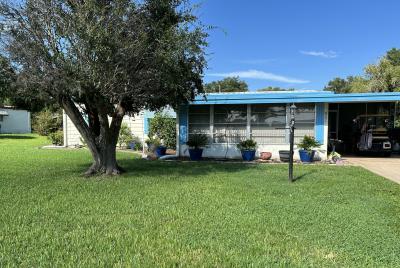 Mobile Home at 1035 Geneva Way Grand Island, FL 32735