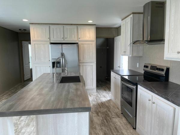 2020 Clayton Homes Inc Resolution X Mobile Home