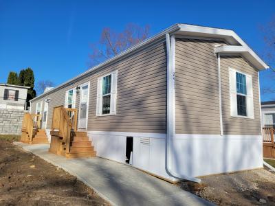 Mobile Home at 2411 Mead Blvd Highland, MI 48357