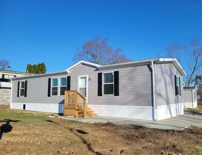 Mobile Home at 2407 Mead Blvd Highland, MI 48357