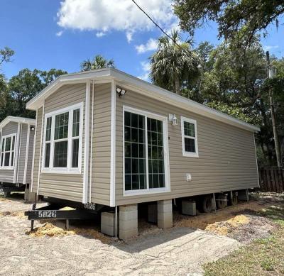 Mobile Home at 713 Fisher St Maggie Valley, NC 28751