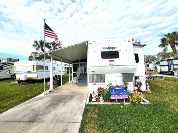 2005  Mobile Home For Sale