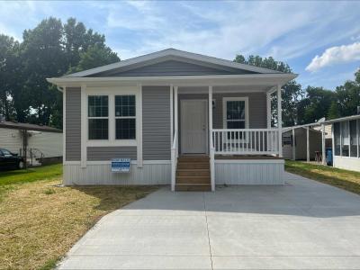 Mobile Home at 209 F St. SW Navarre, OH 44662