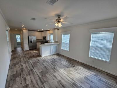 Photo 4 of 13 of home located at 3151 NW 44th Ave Lot 152 Ocala, FL 34482