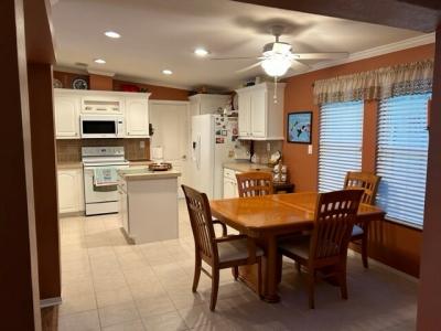 Photo 3 of 8 of home located at 9552 Front Nine Lane Dade City, FL 33525