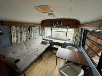 1982 Fleetwood Avion  Home