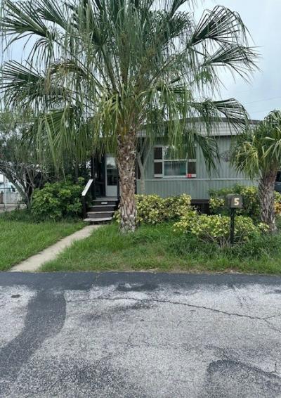 Mobile Home at 713 Rose Street Auburndale, FL 33823