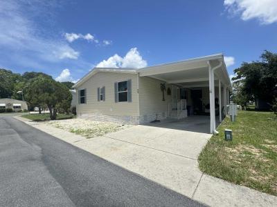 Photo 3 of 20 of home located at 909 SE Lilliam Street Crystal River, FL 34429