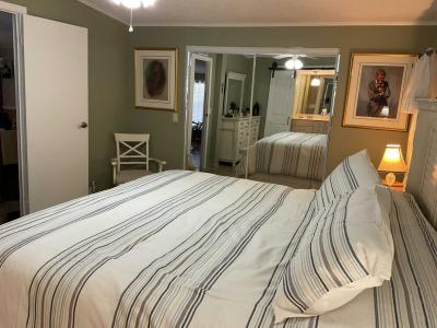 Photo 4 of 27 of home located at 973 SE Lilliam Street Crystal River, FL 34429