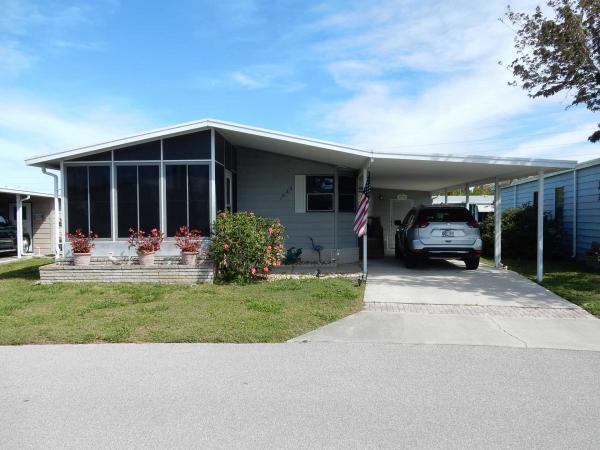 1987 Homes of Merit Mobile Home For Sale