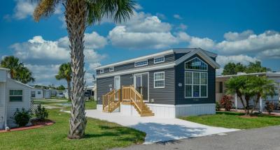 Mobile Home at 3522 Bill Sachsenmaier Memorial Dr. Avon Park, FL 33825