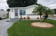 Photo 1 of 23 of home located at 37345 Silverlake Dr. Lot# H04 Avon Park, FL 33825