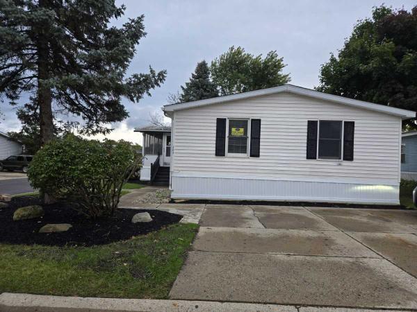 1988 Victorian Manufactured Home