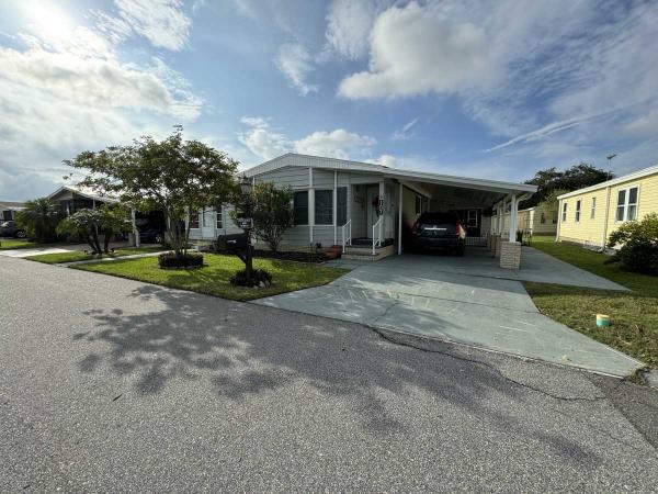 1986 Palm Harbor Mobile Home