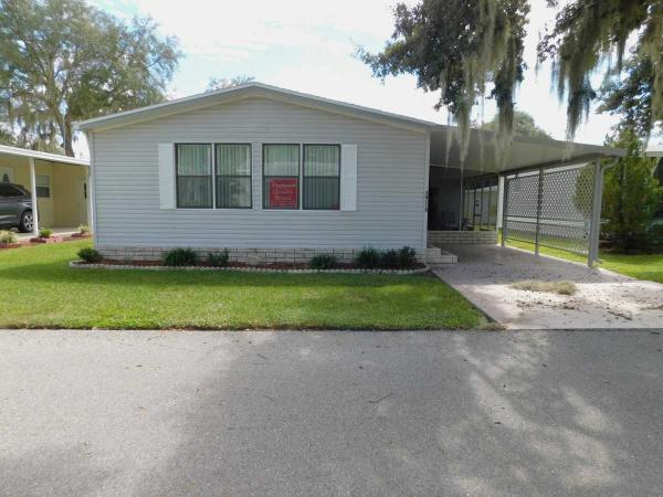 1990 Fleetwood Suncrest Manufactured Home