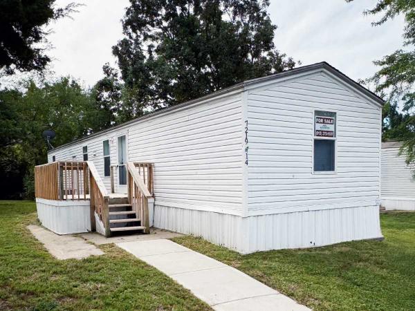 2005 Lexington Manufactured Home