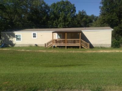 Mobile Home at 3505 Macedonia Rd Batesville, MS 38606