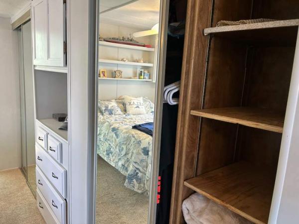 1984 Elite Manufactured Home